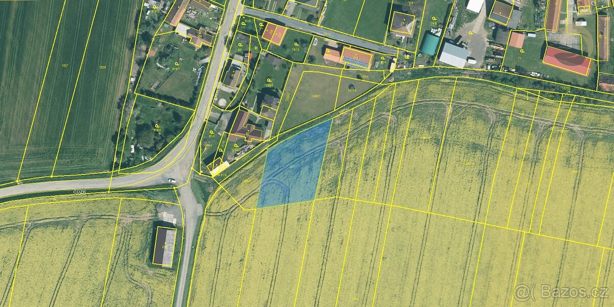 Investiční prodej pozemku ce Skočicích u Přeštic 1700 m² s v
