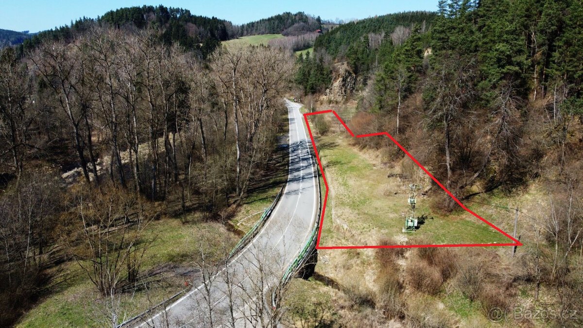 Komplex pozemků se staveb. potenciálem – Annín, Šumava