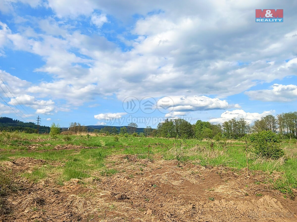 Prodej pozemku k bydlení, 1179 m², Ostrov