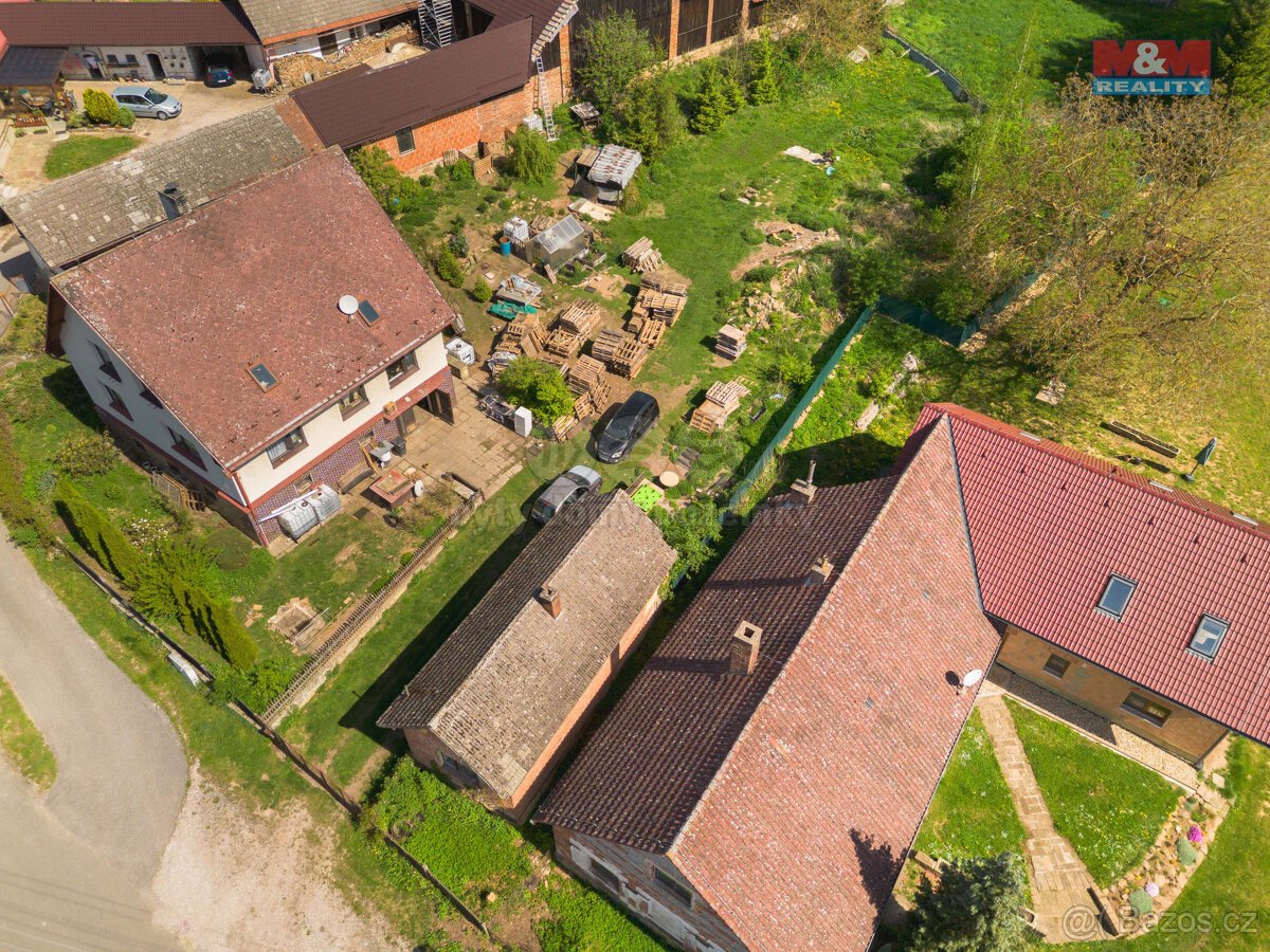 Prodej pozemku 1198 m2 v Úlibicích