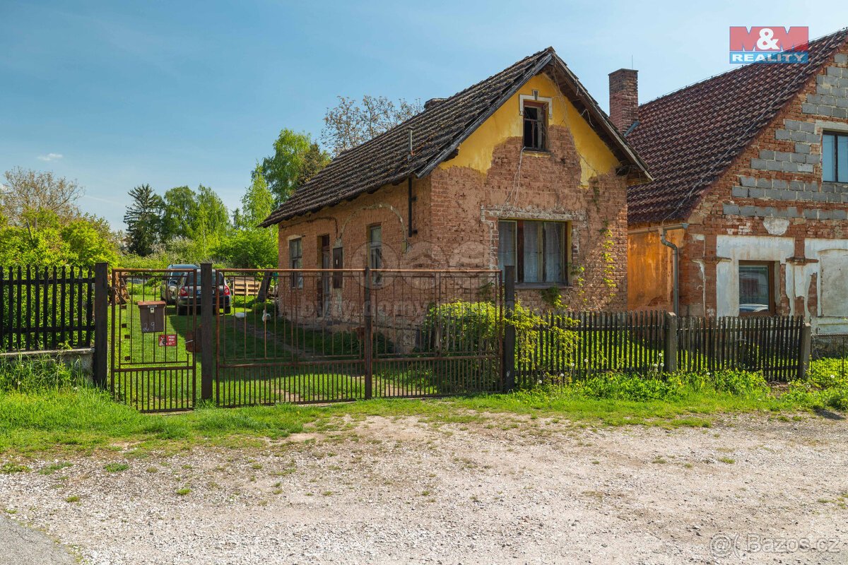Prodej pozemku 1198 m2 v Úlibicích