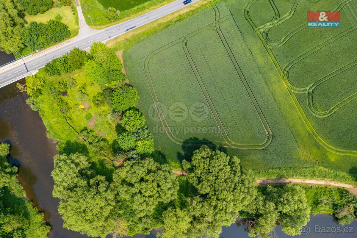 Prodej pole, 2210 m², Plzeň, ul. Zámecká