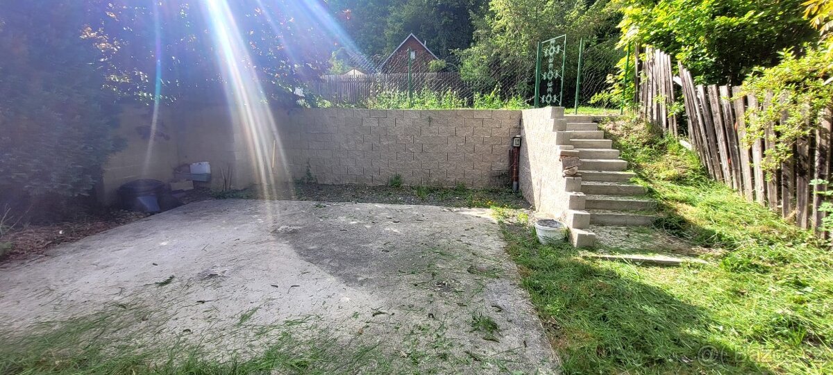 Prodám pozemek