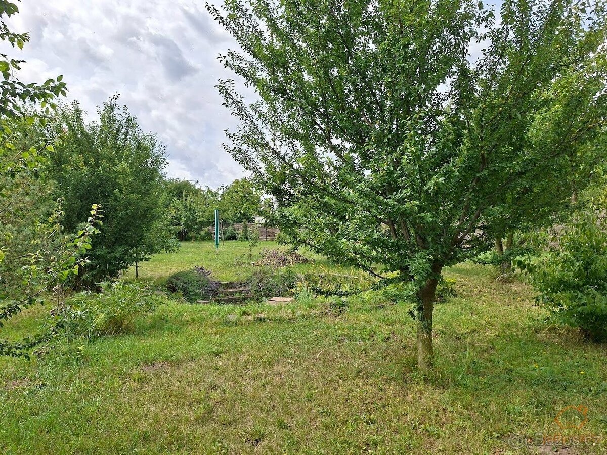 Prodej stavebního pozemku 799 m² - Vyškov - Nouzka
