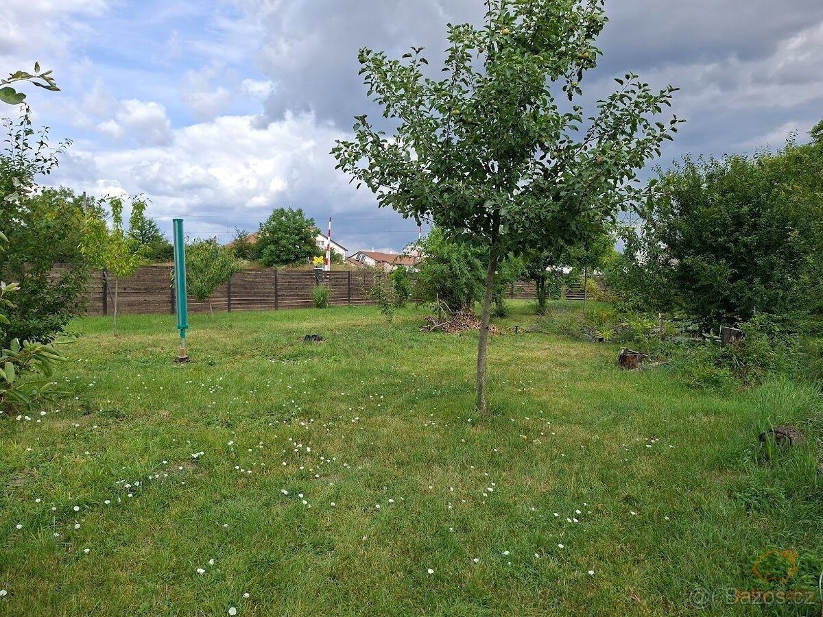 Prodej stavebního pozemku 799 m² - Vyškov - Nouzka
