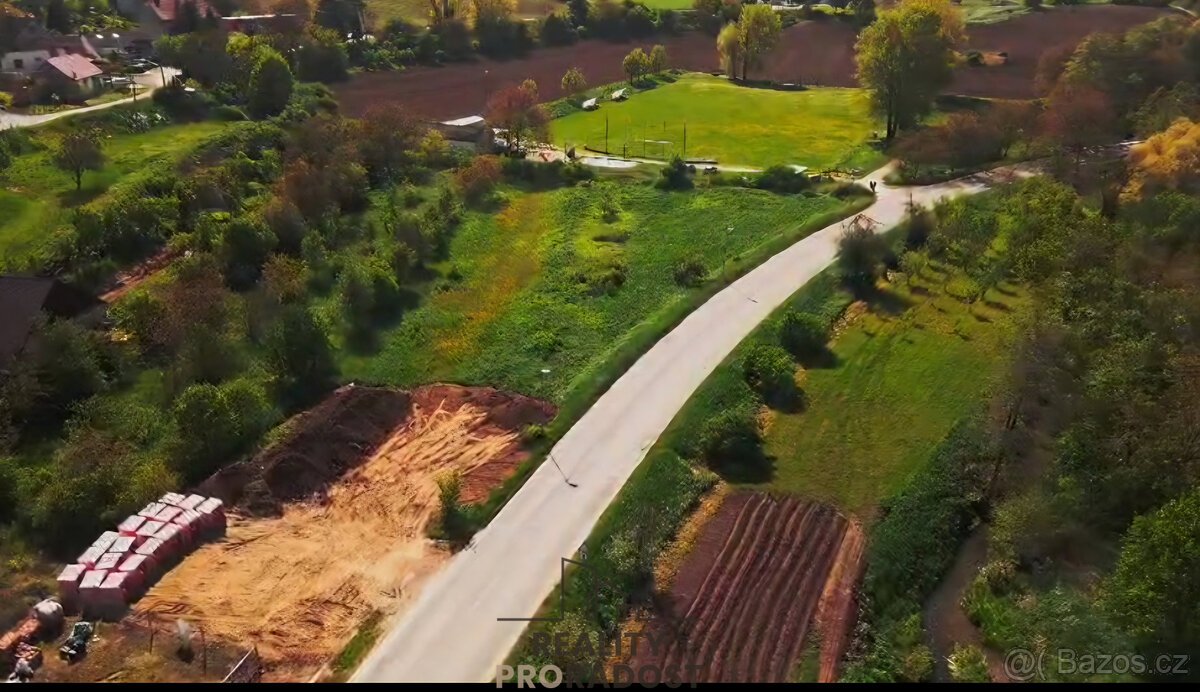 Prodej stavebního pozemku 791,5 m2 v Kyjově-Bohuslavicích, l