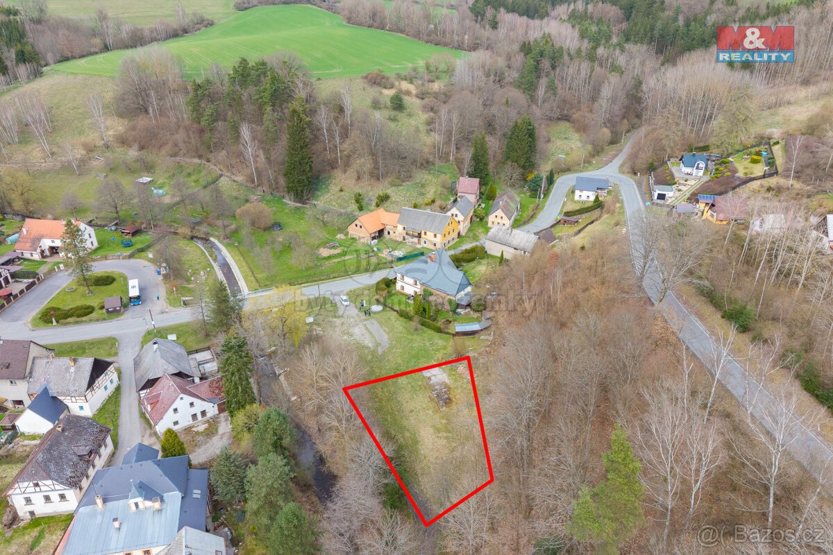 Prodej pozemku k bydlení, 987 m², Úterý