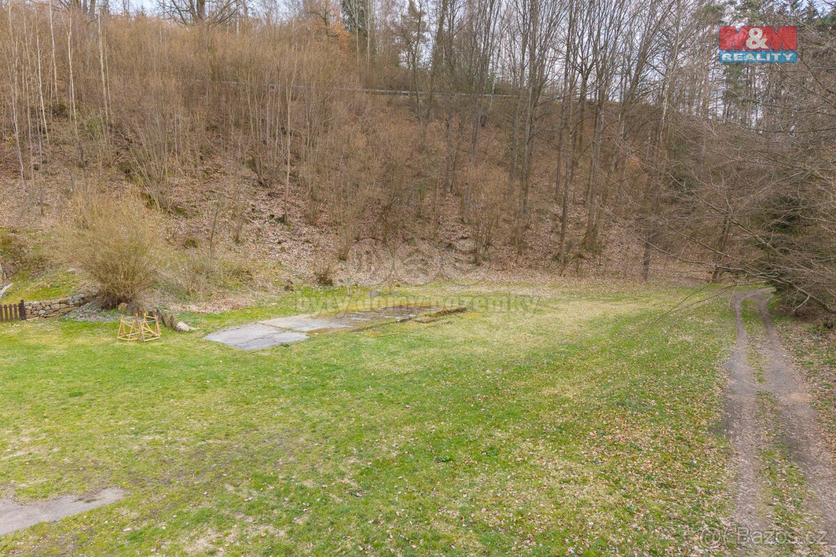 Prodej pozemku k bydlení, 987 m², Úterý