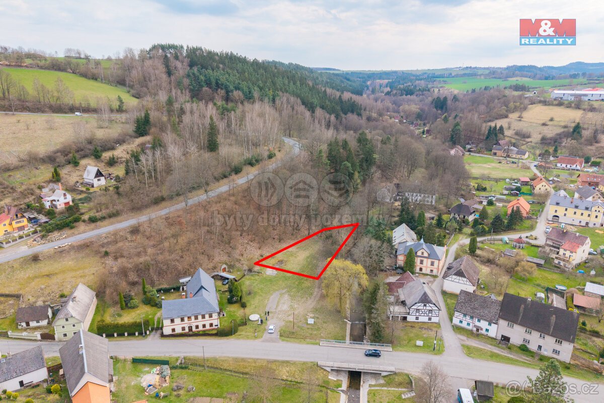 Prodej pozemku k bydlení, 987 m², Úterý