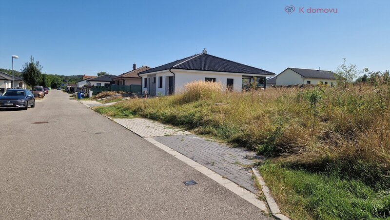 Prodej stavebního pozemku 684 m2 v Židněvsi u Mladé Boleslav