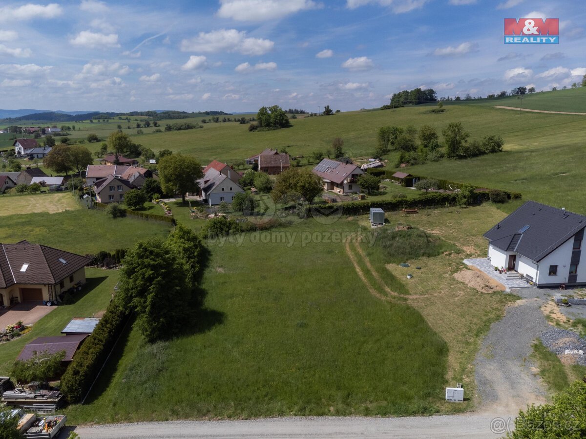 Prodej pozemku k bydlení, 1752 m², Kocourov