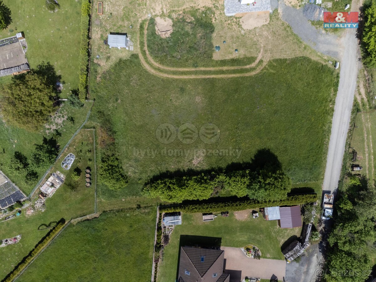 Prodej pozemku k bydlení, 1752 m², Kocourov