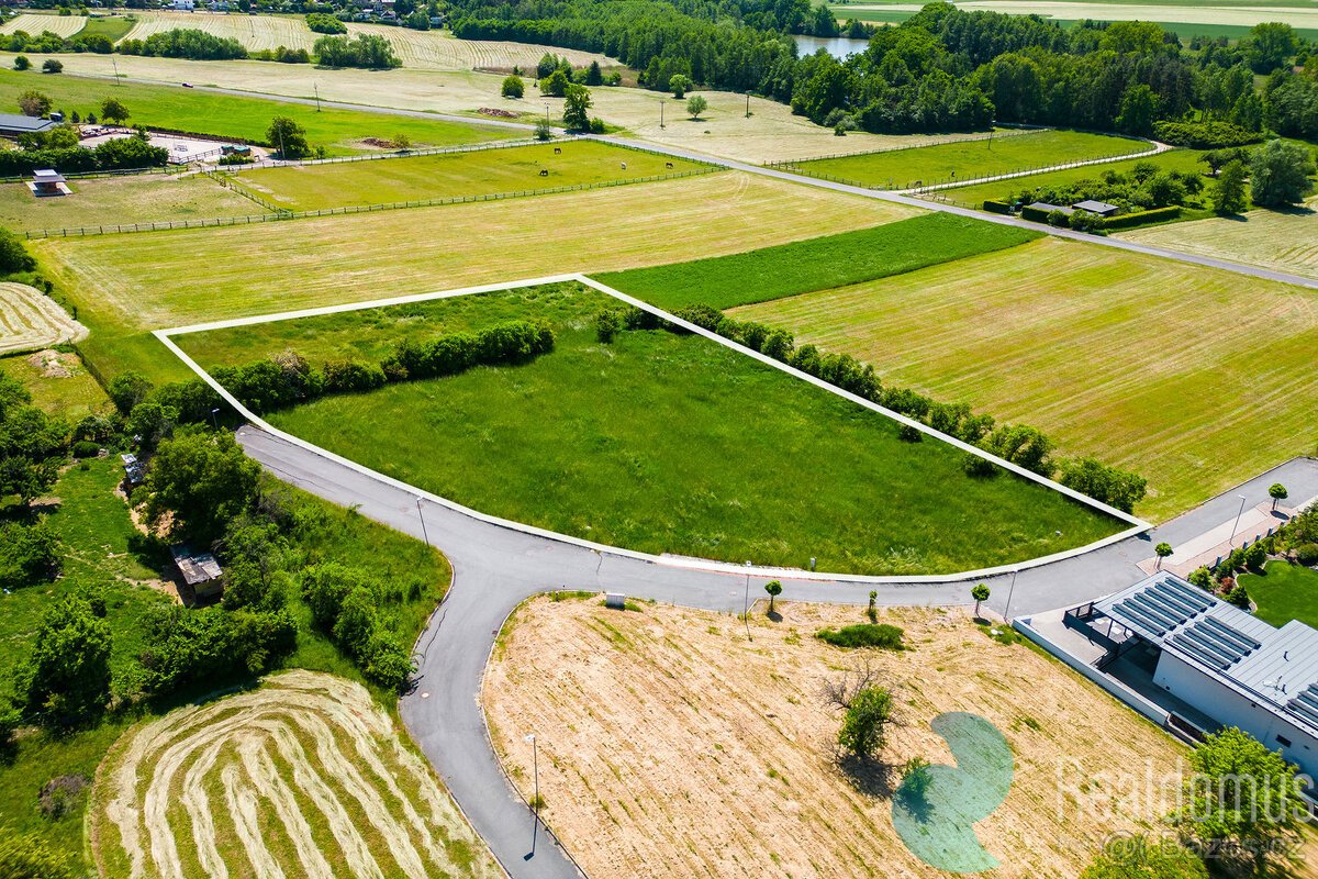 Prodej, výjimečný pozemek, pro bydlení, 6.111 m2, Hradec Krá