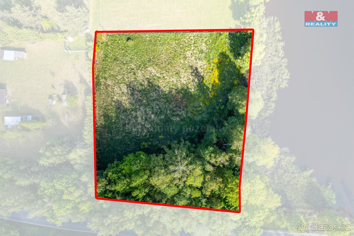 Prodej pozemku k bydlení, 4110 m², Seníky