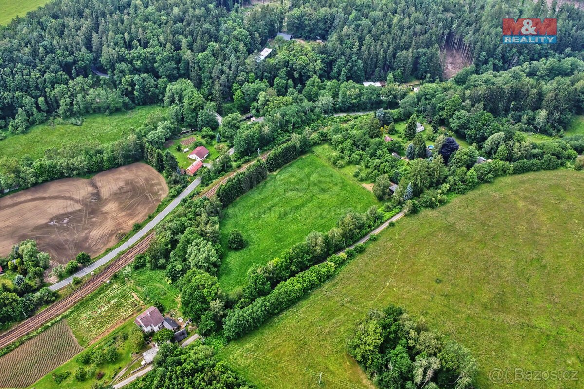 Prodej pozemku k bydlení 1076 m2, Služátky, Světlá n/Sázavou