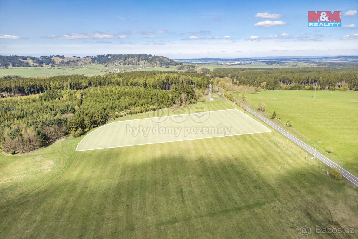 Prodej pole, 50360 m², Bezvěrov