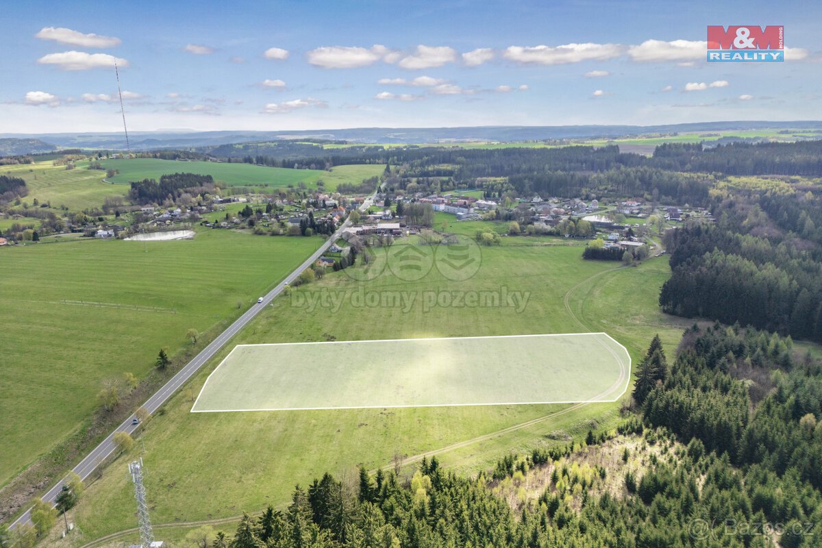 Prodej pole, 50360 m², Bezvěrov
