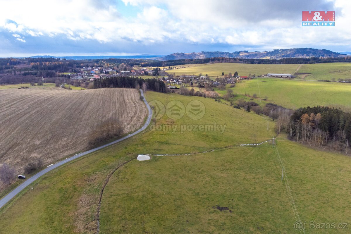 Prodej pole, 11578 m², Bezvěrov