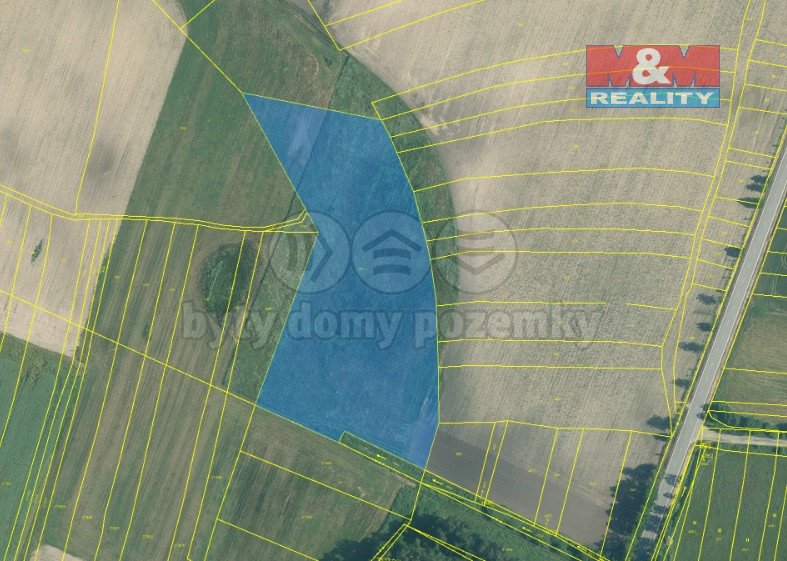 Prodej 1/6 podílu zemědělských pozemků, 52395 m², Frahelž