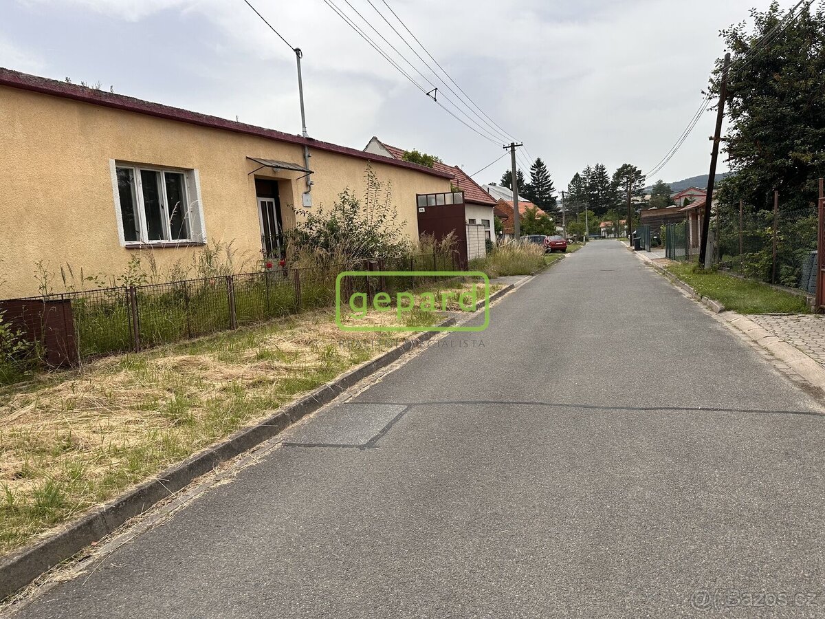 Prodej stavebního pozemku, Boršice, okres Uherské Hradiště