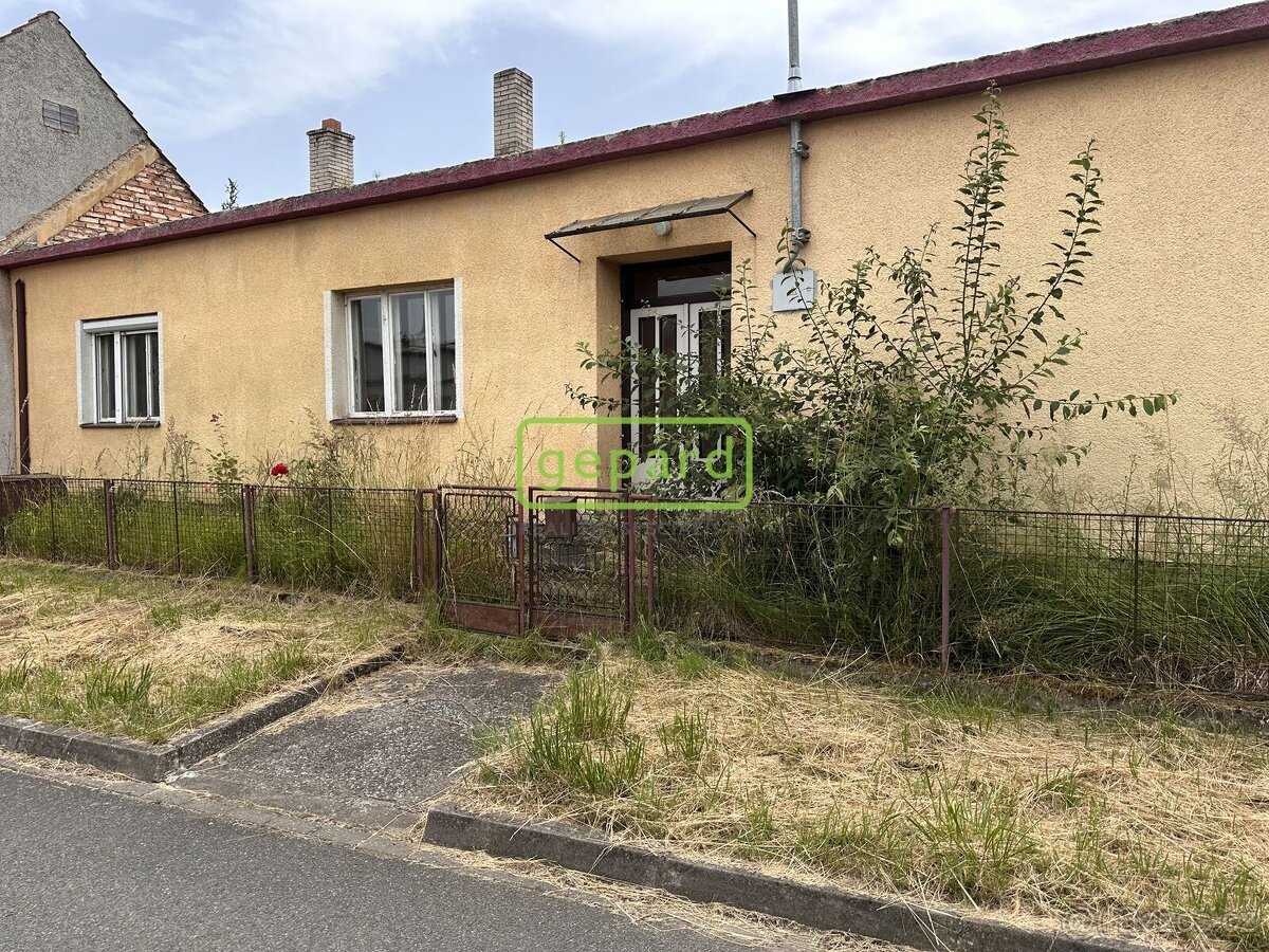 Prodej stavebního pozemku, Boršice, okres Uherské Hradiště