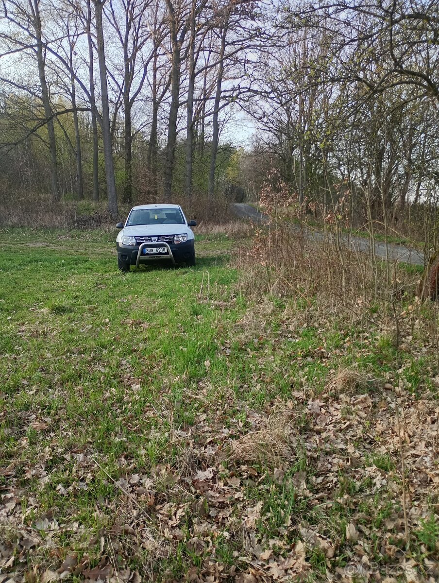 Krásný pozemek v luxusní přírodě. Neváhejte: Les, louka....