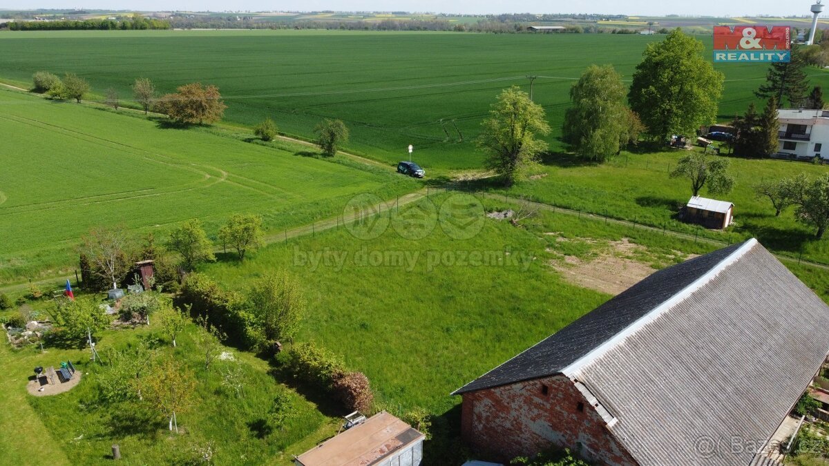 Prodej pozemku k bydlení, 1100 m², Holasovice - Loděnice