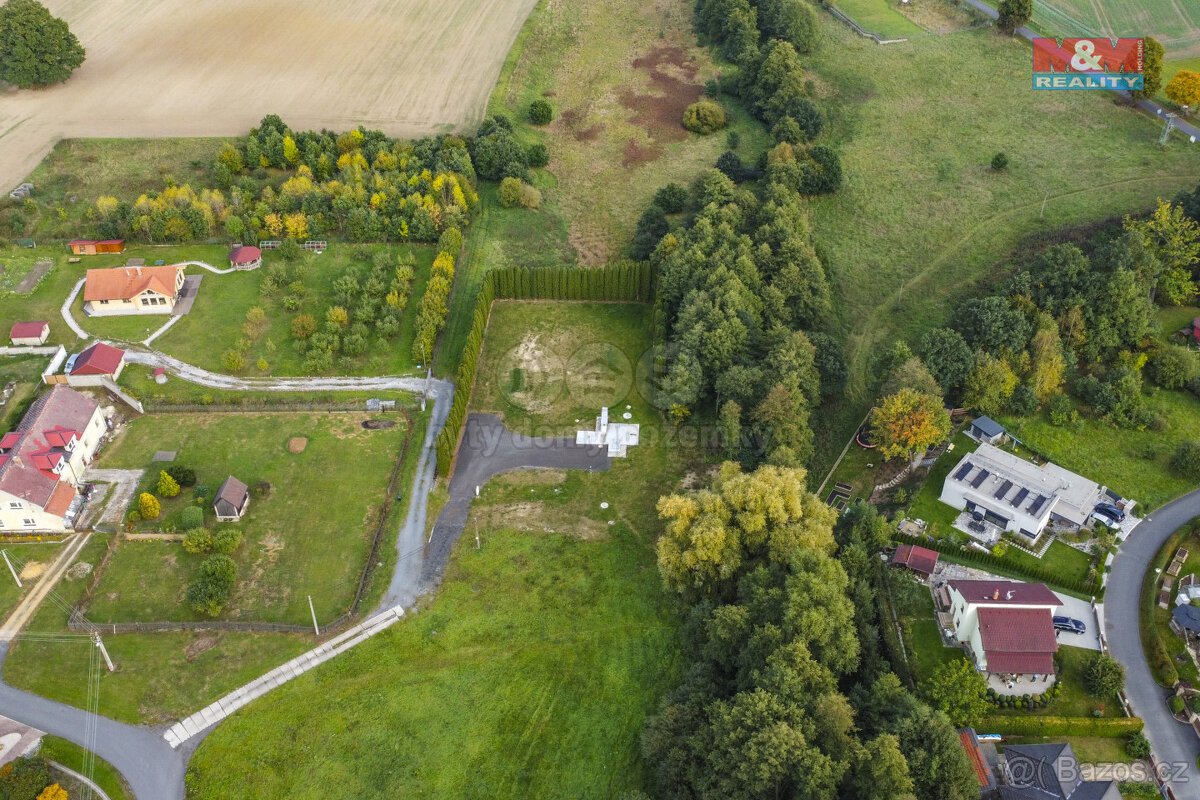 Prodej pozemku 8900 m2 v Žirovicích u Františkových Lázních