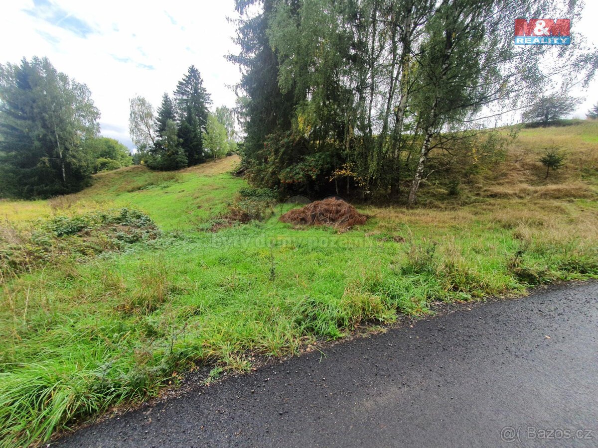 Prodej ostatní, 802 m², Pila