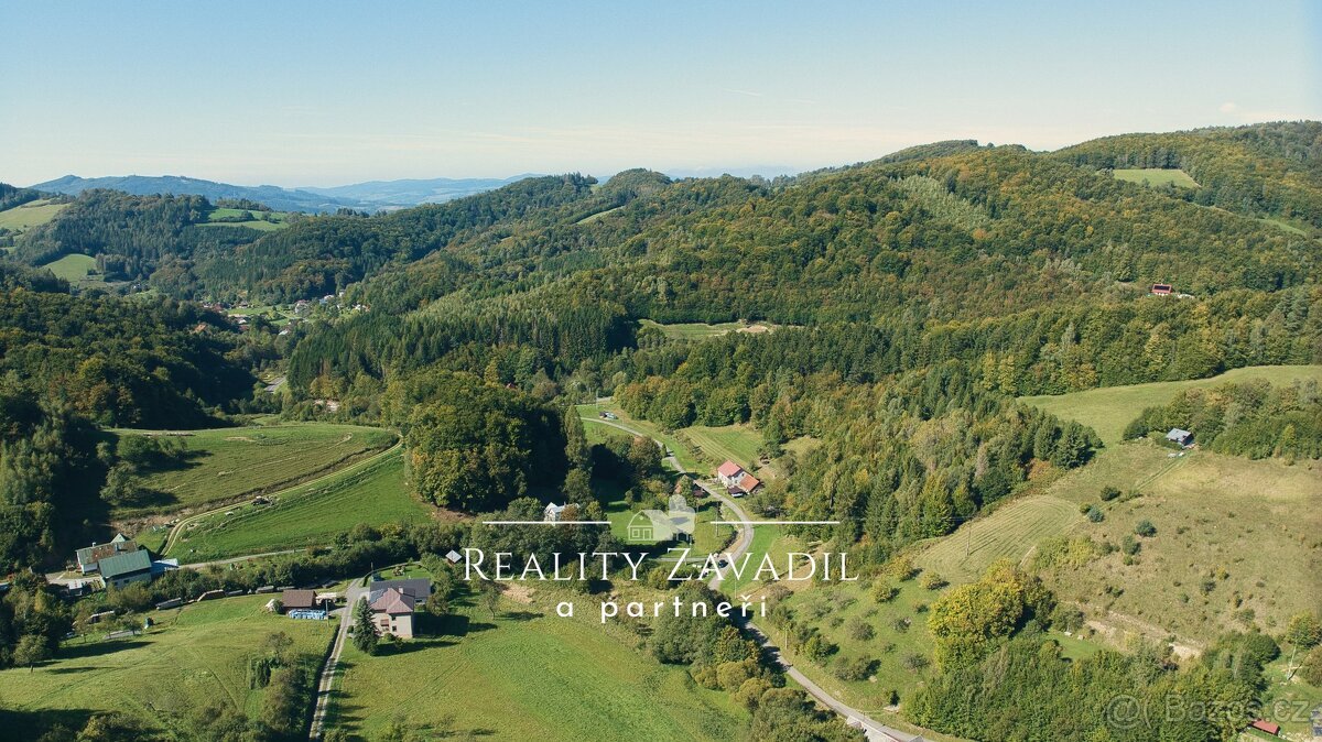 Prodej stavebního pozemku 1325m², Vsetín - Horní Jasenka