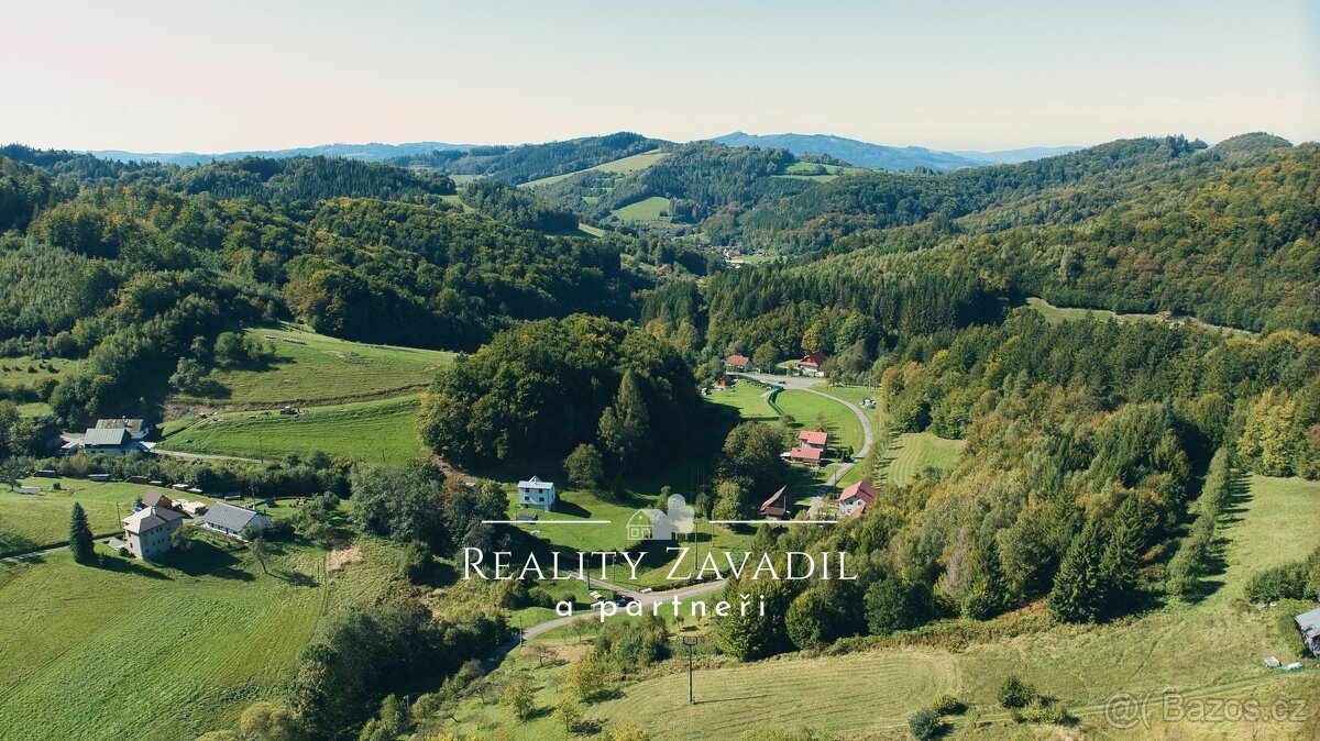 Prodej stavebního pozemku 1325m², Vsetín - Horní Jasenka