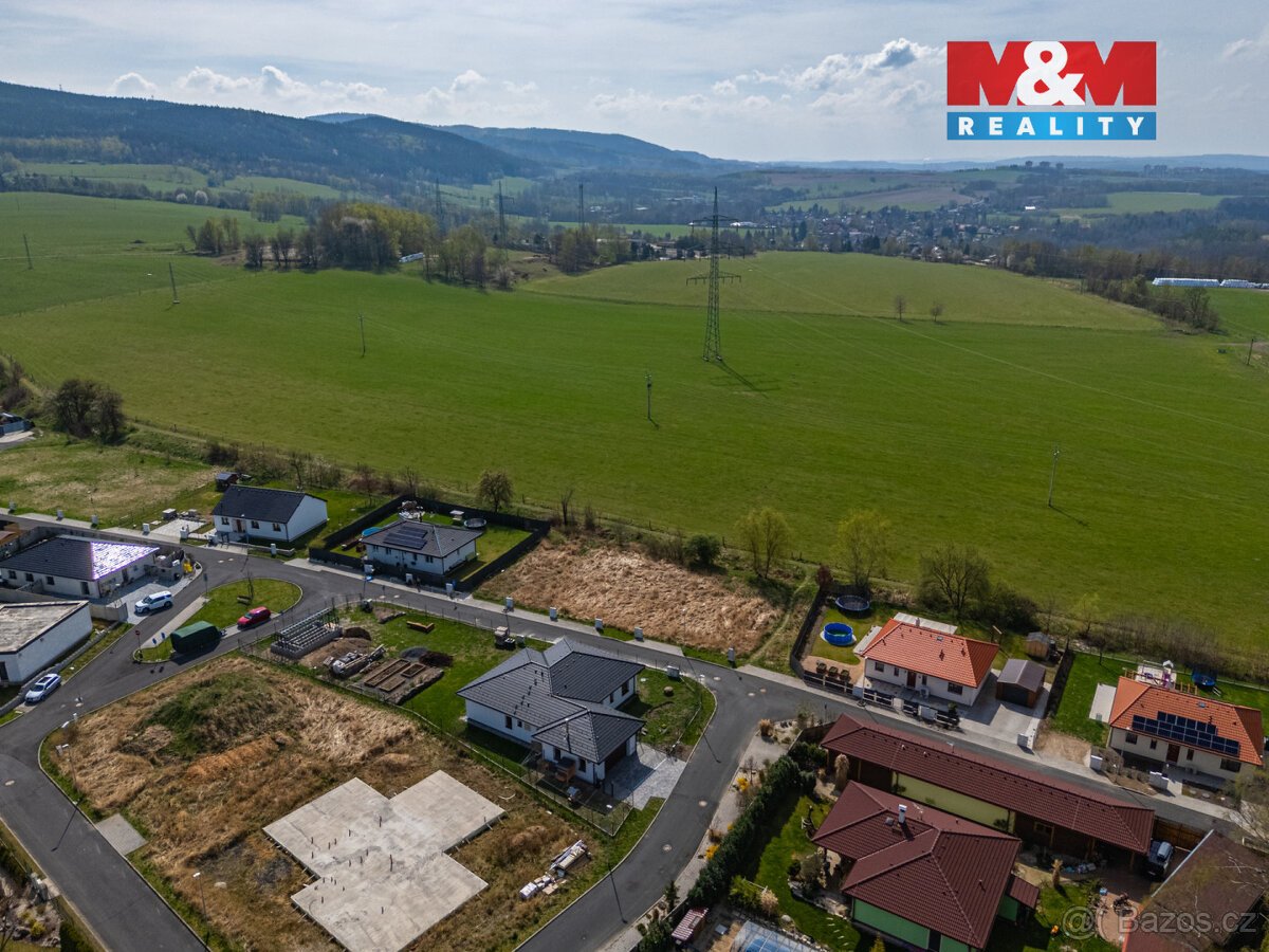 Prodej pozemku k bydlení, 993 m², Loket
