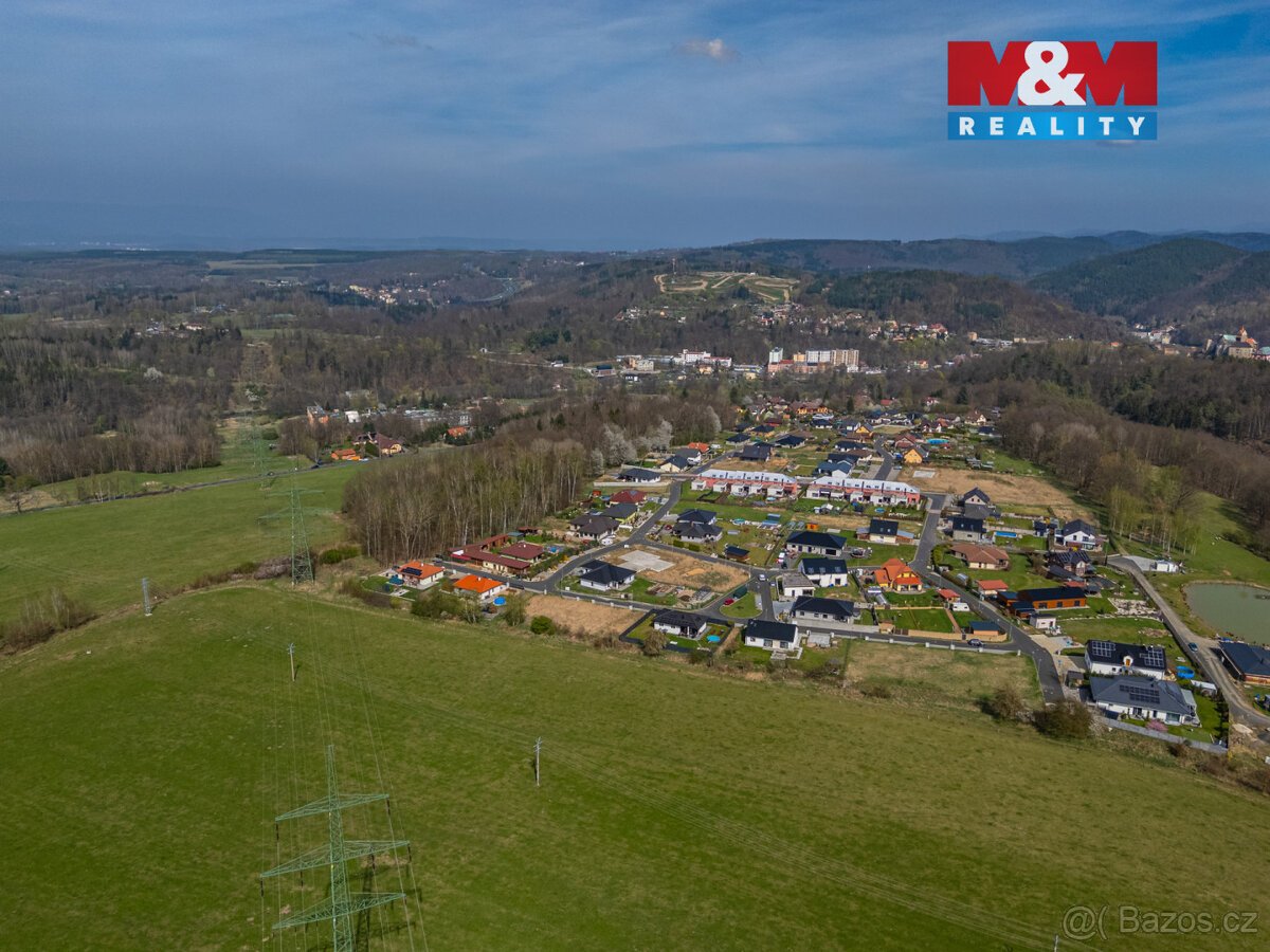 Prodej pozemku k bydlení, 993 m², Loket