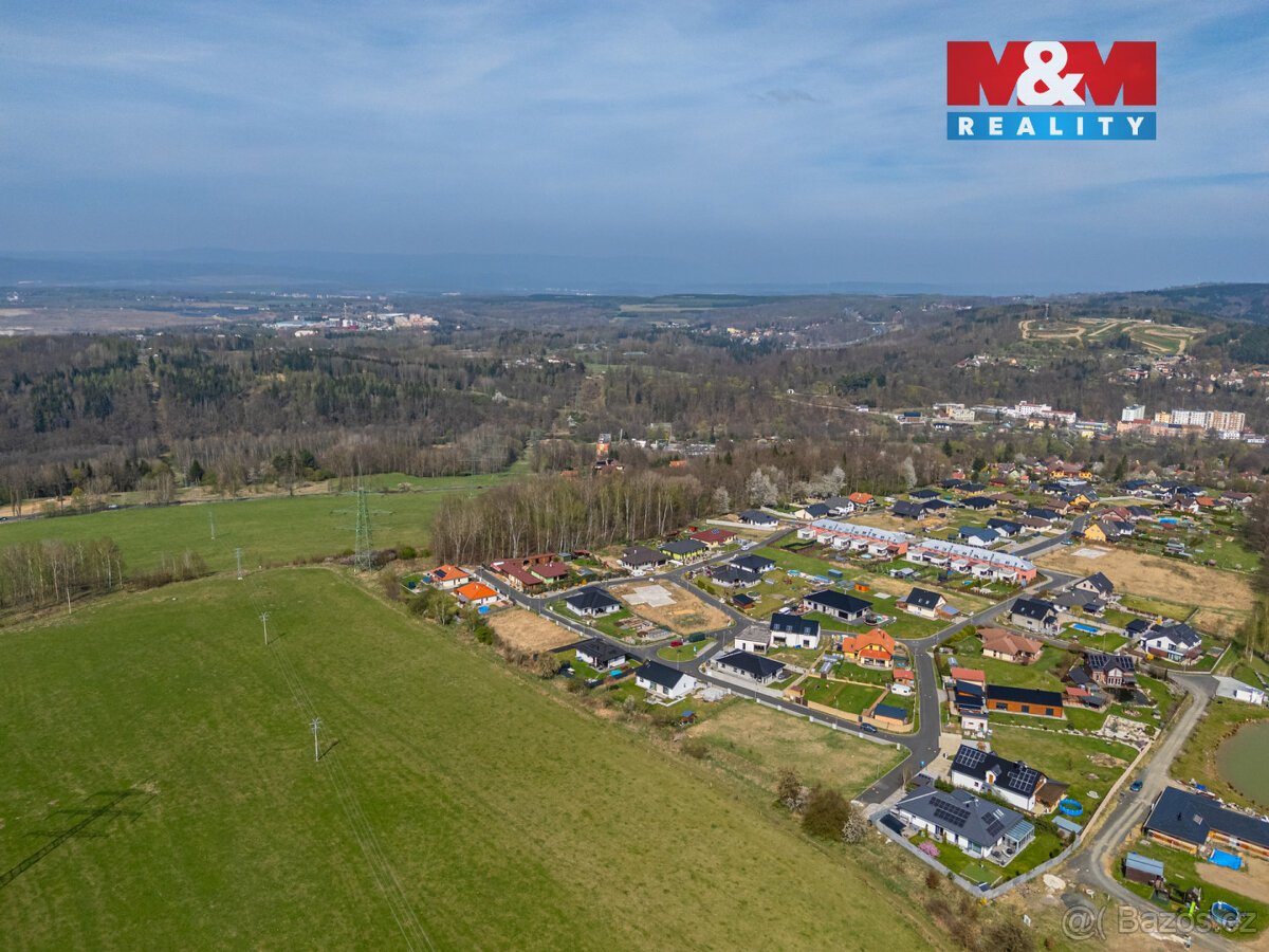 Prodej pozemku k bydlení, 993 m², Loket