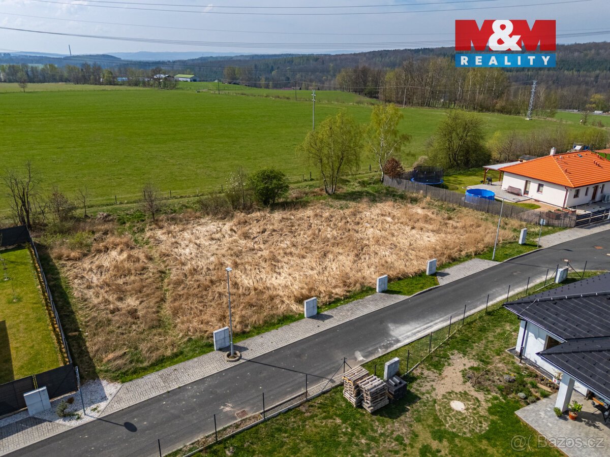 Prodej pozemku k bydlení, 993 m², Loket