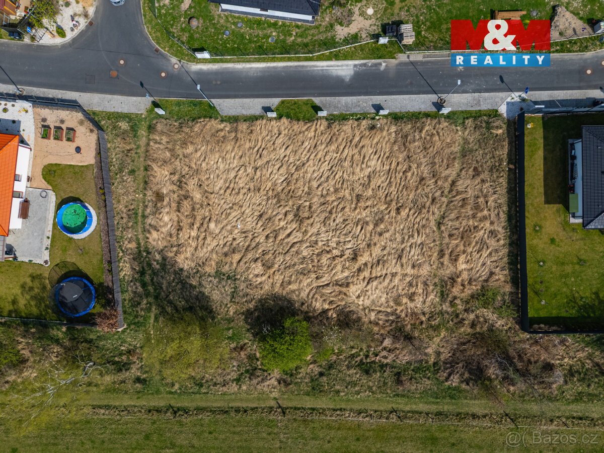 Prodej pozemku k bydlení, 993 m², Loket