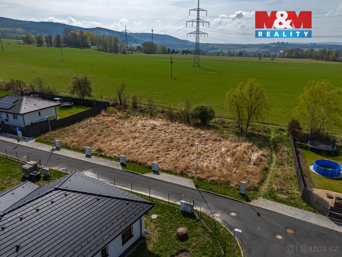 Prodej pozemku k bydlení, 993 m², Loket