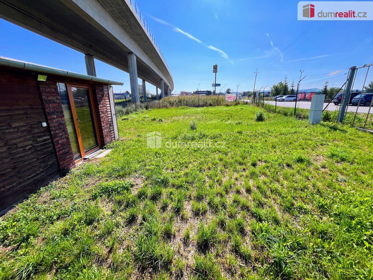 Prodej komerčního pozemku s projektem a stavebním povolením 