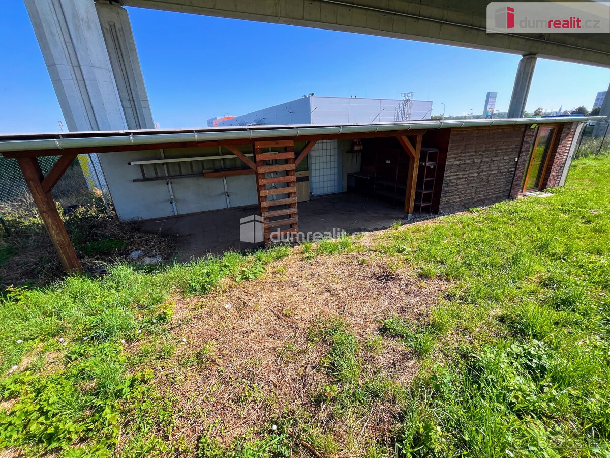 Prodej komerčního pozemku s projektem a stavebním povolením 