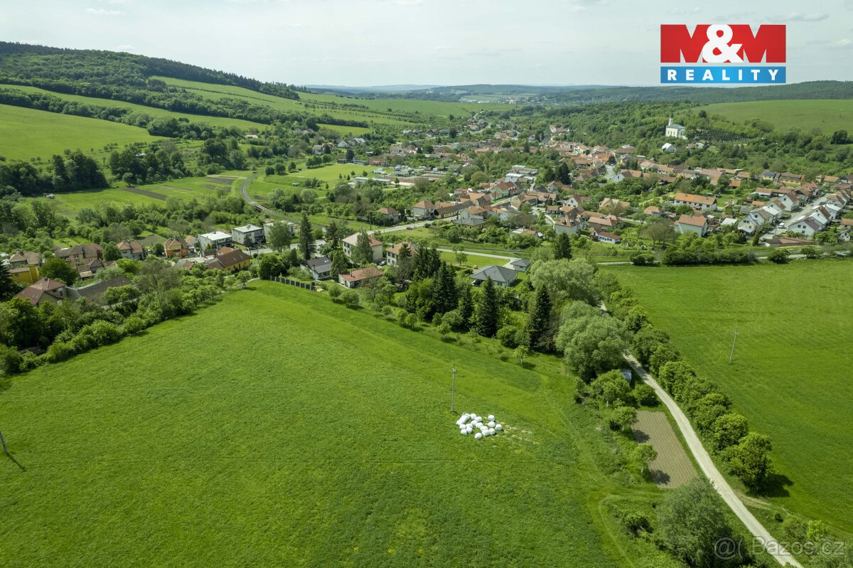 Prodej pozemku k bydlení, 2007 m², Pitín