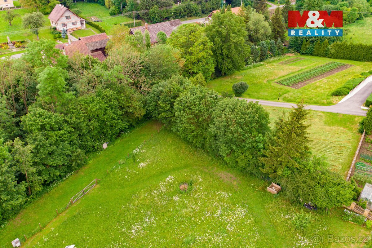 Prodej pozemku k bydlení, 877 m², Chyjice