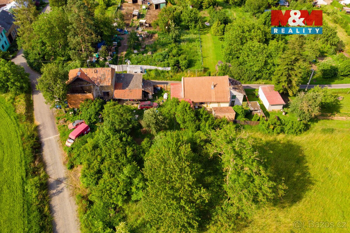 Prodej pozemku k bydlení, 734 m², Prasklice