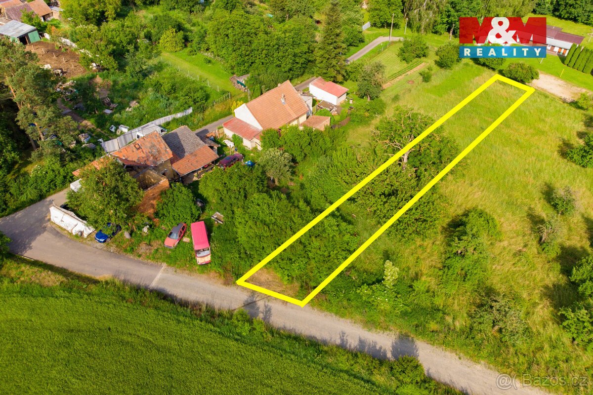 Prodej pozemku k bydlení, 734 m², Prasklice