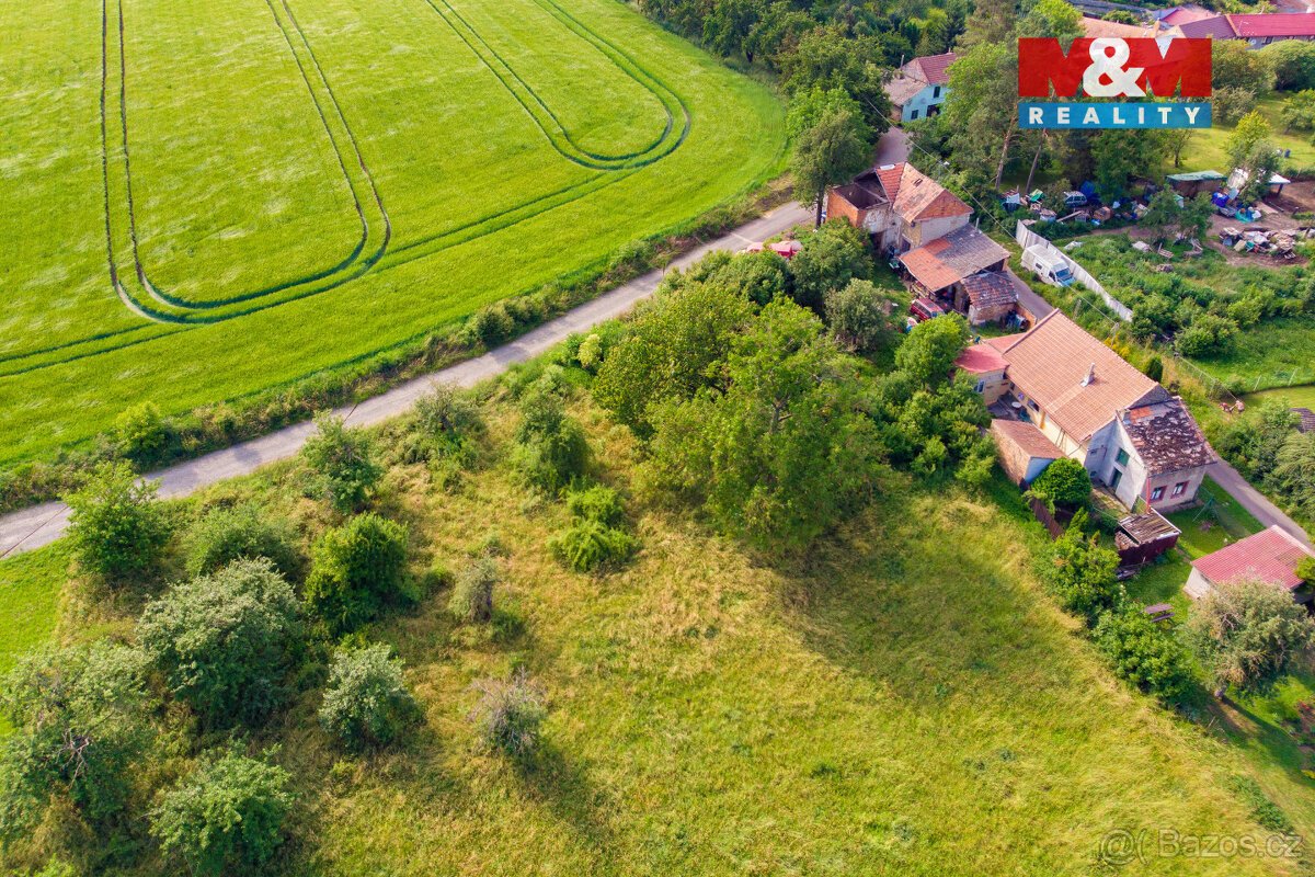 Prodej pozemku k bydlení, 734 m², Prasklice