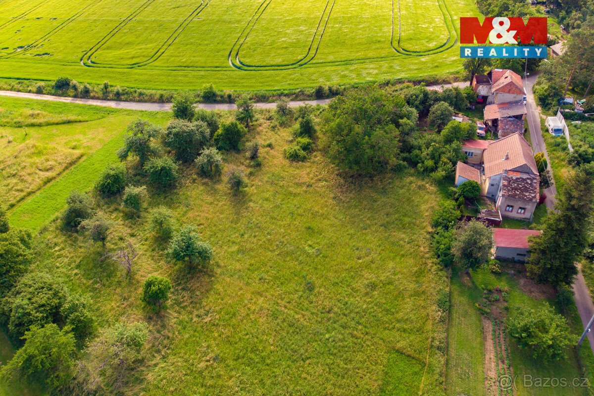 Prodej pozemku k bydlení, 734 m², Prasklice