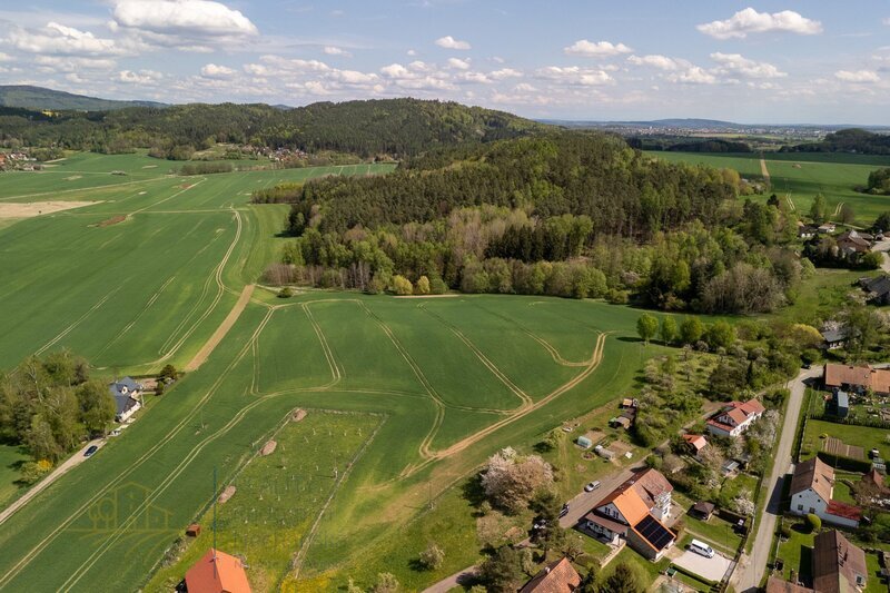 Prodej stavebního pozemku 1900 m² – Betlém, Samšina – výhled