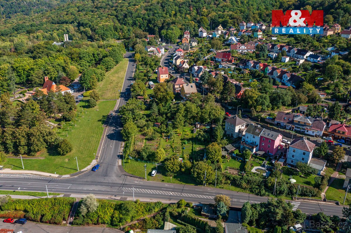 Prodej pozemků k bydlení, 2619 m², Ústí nad Labem - Střekov