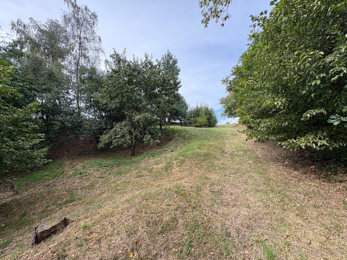 Prodej stavebního pozemku 1571 m² Přibyslav - Hřiště