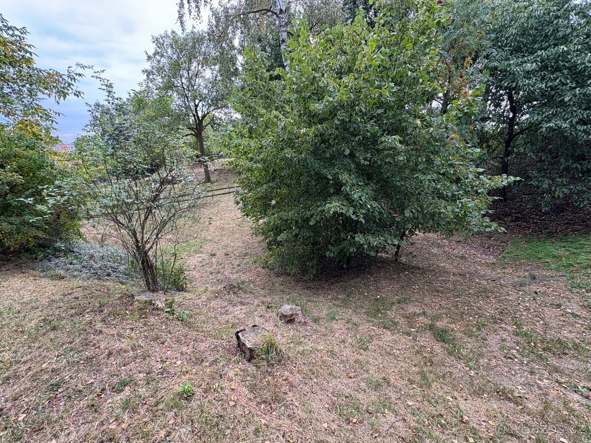 Prodej stavebního pozemku 1571 m² Přibyslav - Hřiště