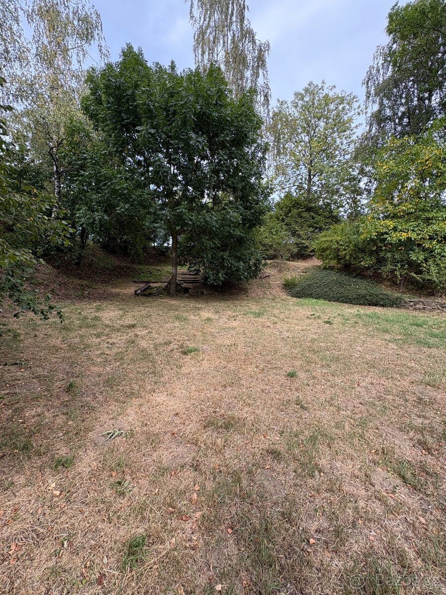 Prodej stavebního pozemku 1571 m² Přibyslav - Hřiště